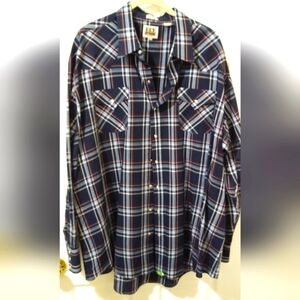 Ely Cattleman western-style snap-down front and wrists Long sleeves Size 3XLT